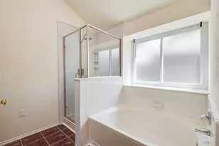 6304 Brookcrest Dr, Arlington, TX 76018 - Photo 14