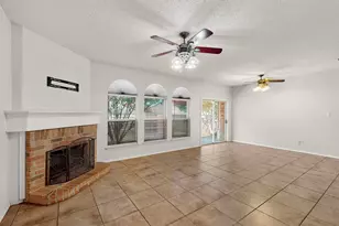 165 Hirth Dr, Crowley, TX 76036 - Photo 6