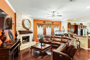 6004 Cedar Glen Ct, Grand Prairie, TX 75052 - Photo 10