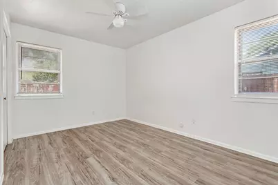 3009 W 11th Street, Irving, TX 75060 - Photo 26