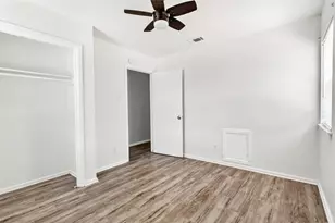 3009 W 11th St, Irving, TX 75060 - Photo 24
