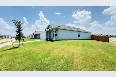 234 Hidden Meadows Drive, Sherman, TX 75092 - Photo 4