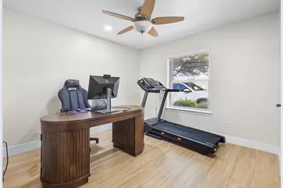 3908 Royal Lane, Dallas, TX 75229 - Photo 18