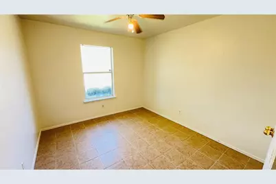 7632 Livvie Meador Lane, Dallas, TX 75227 - Photo 18