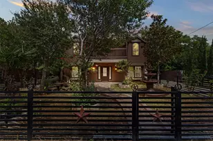 3030 Weisenberger Dr, Dallas, TX 75212 - Photo 1