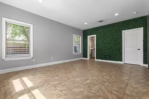 3030 Weisenberger Dr, Dallas, TX 75212 - Photo 4