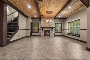 3030 Weisenberger Dr, Dallas, TX 75212 - Photo 2