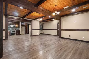 3030 Weisenberger Dr, Dallas, TX 75212 - Photo 14
