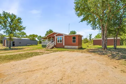 570 Armadillo Court, Granbury, TX 76049 - Photo 2