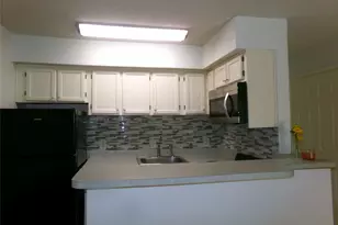 2311 Basil Dr, Arlington, TX 76006 - Photo 14