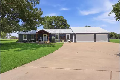 1313 Porter Court, Granbury, TX 76048 - Photo 2