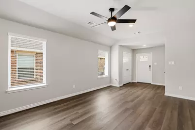 1707 Acts Lane, Ennis, TX 75119 - Photo 4