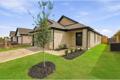 1707 Acts Lane, Ennis, TX 75119 - Photo 2