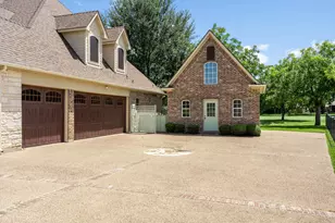 5809 Nutcracker Dr, Granbury, TX 76049 - Photo 36