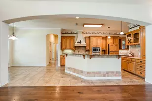 5809 Nutcracker Dr, Granbury, TX 76049 - Photo 12