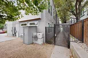3170 Carmel St, Dallas, TX 75204 - Photo 36