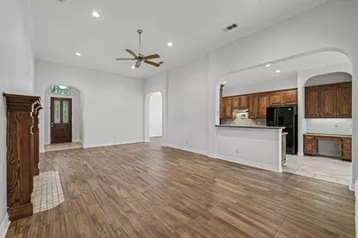 2016 Kodiak Court, Arlington, TX 76013 - Photo 10
