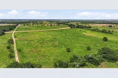647 County Road 1480, Alvord, TX 76225 - Photo 8