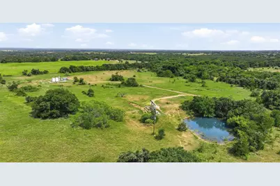647 County Road 1480, Alvord, TX 76225 - Photo 10