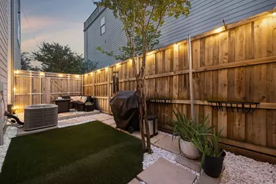 2715 Kimsey Drive #102, Dallas, TX 75235 - Photo 14