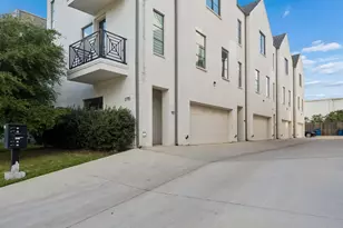 2715 Kimsey Dr, Dallas, TX 75235 - Photo 2
