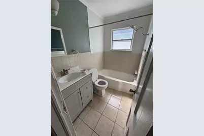 4252 S Cresthaven Road, Dallas, TX 75209 - Photo 10