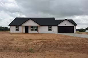 329 Myers Dr, Springtown, TX 76082 - Photo 1
