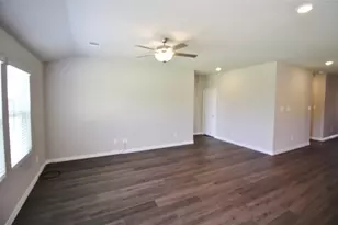4208 Mountain Crk Dr, Farmersville, TX 75442 - Photo 4