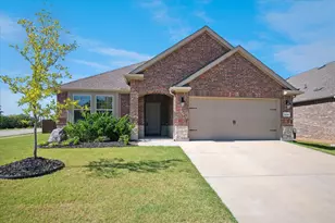 11240 Ponderosa Trl, Aubrey, TX 76227 - Photo 1