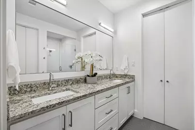 5811 Lindell Avenue #102, Dallas, TX 75206 - Photo 20