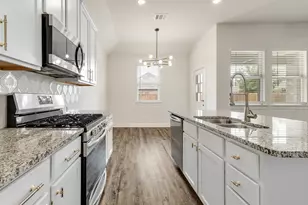 2717 Ainsworth Rd, Aubrey, TX 76227 - Photo 18