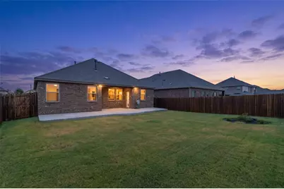 2717 Ainsworth Road, Aubrey, TX 76227 - Photo 32