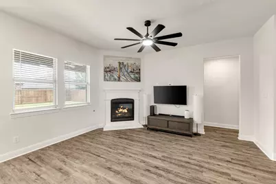 2717 Ainsworth Road, Aubrey, TX 76227 - Photo 10