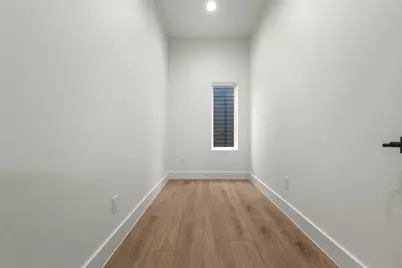 2203 Hondo Avenue #202, Dallas, TX 75219 - Photo 26