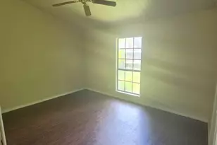 2429 E Timberview Ln, Arlington, TX 76014 - Photo 10