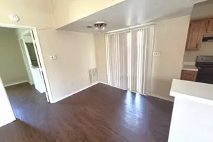 2429 E Timberview Ln, Arlington, TX 76014 - Photo 4