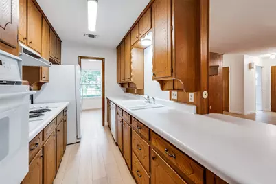 225 Glenn Drive, Hurst, TX 76053 - Photo 10