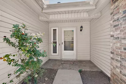 7305 Southridge Trail, Fort Worth, TX 76133 - Photo 4