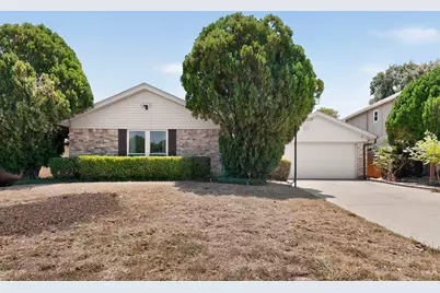 7305 Southridge Trail, Fort Worth, TX 76133 - Photo 2
