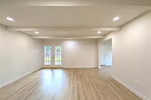 1400 Oakhill Dr, Plano, TX 75075 - Photo 10