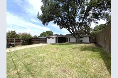 1400 Oakhill Drive, Plano, TX 75075 - Photo 32