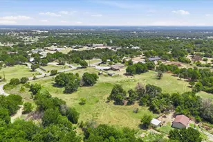 892 Highland Cir, Springtown, TX 76082 - Photo 38