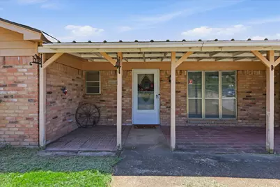 892 Highland Circle, Springtown, TX 76082 - Photo 6