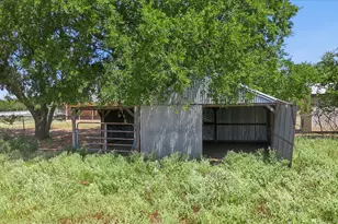 892 Highland Cir, Springtown, TX 76082 - Photo 36