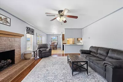 892 Highland Circle, Springtown, TX 76082 - Photo 12