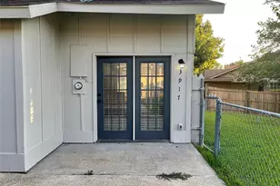 3917 Queens Ct, Garland, TX 75043 - Photo 16