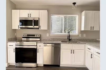 3917 Queens Court, Garland, TX 75043 - Photo 6