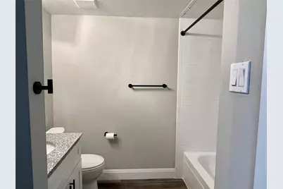 3917 Queens Court, Garland, TX 75043 - Photo 12