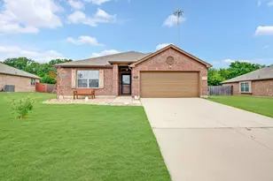 408 Highmeadow Dr, Aubrey, TX 76227 - Photo 1