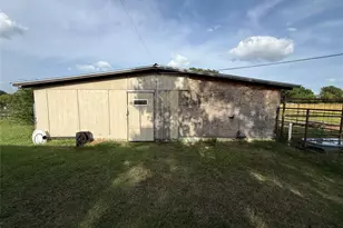 13658 Woodridge, Eustace, TX 75124 - Photo 4
